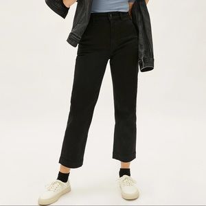 Everlane “The Straight-Leg Crop”